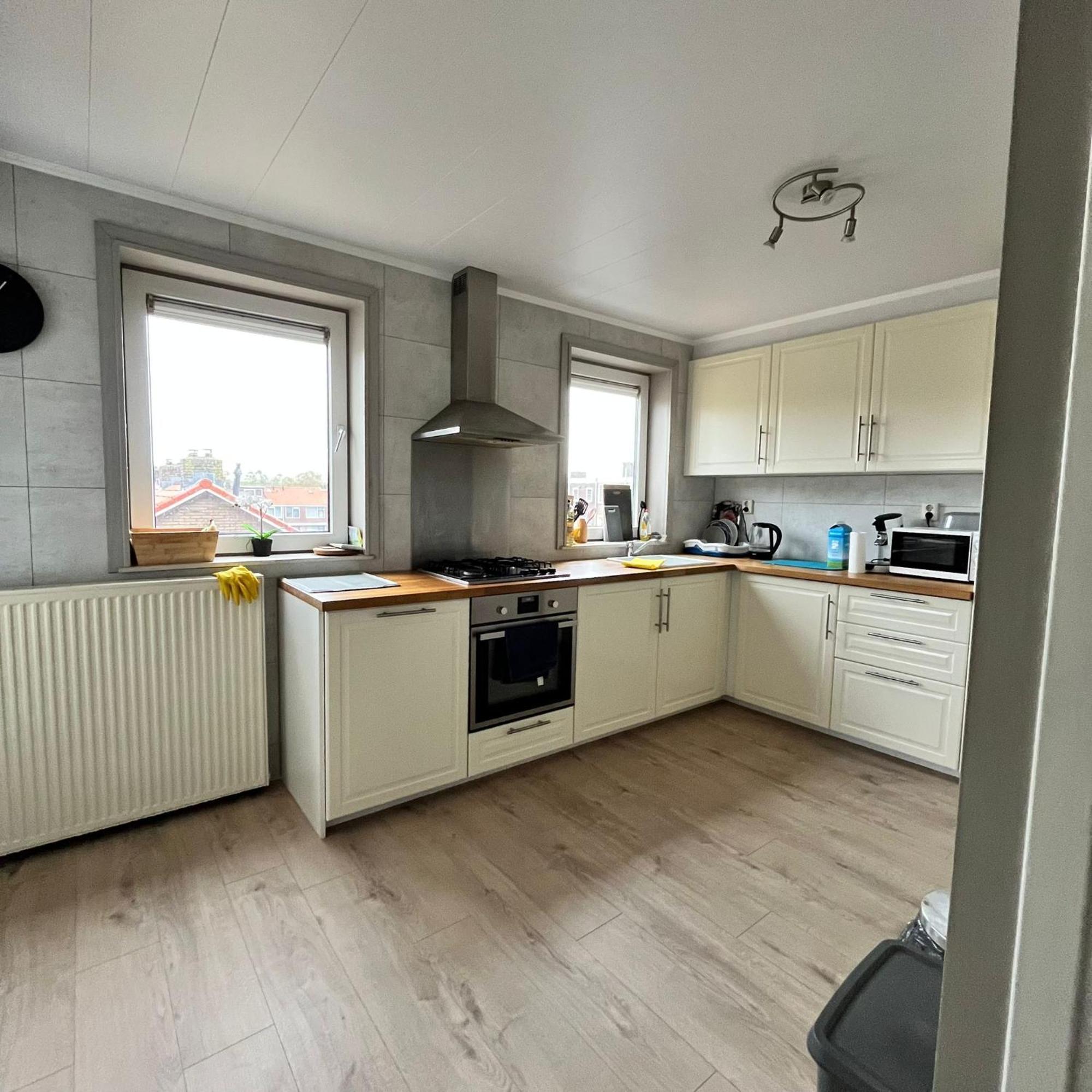 Lovely And Spacious Apartment In Purmerend Extérieur photo